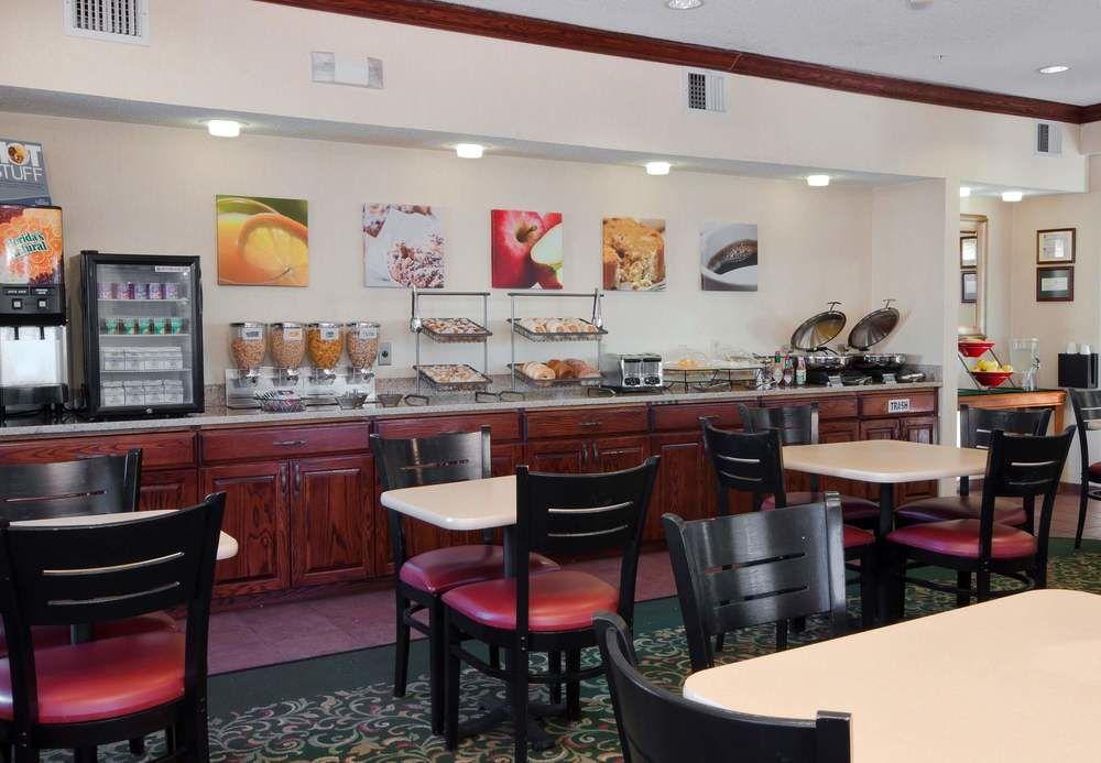 Comfort Inn & Suites Liverpool - Syracuse Bagian luar foto