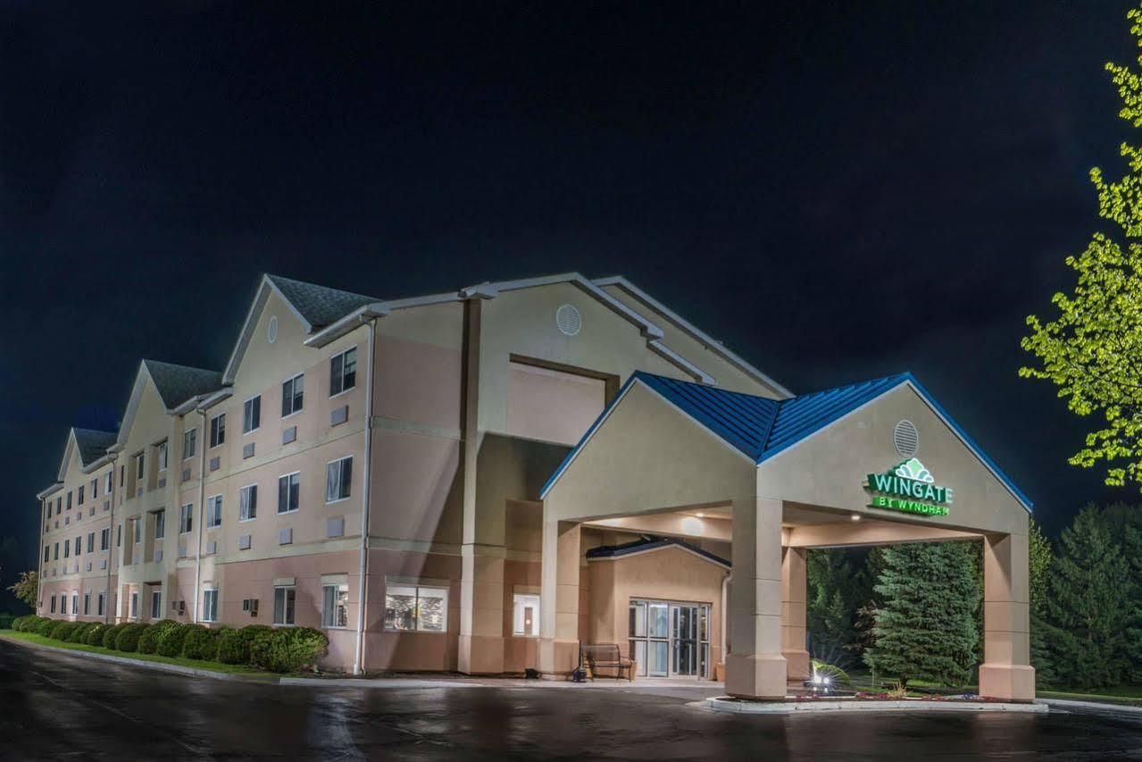 Comfort Inn & Suites Liverpool - Syracuse Bagian luar foto