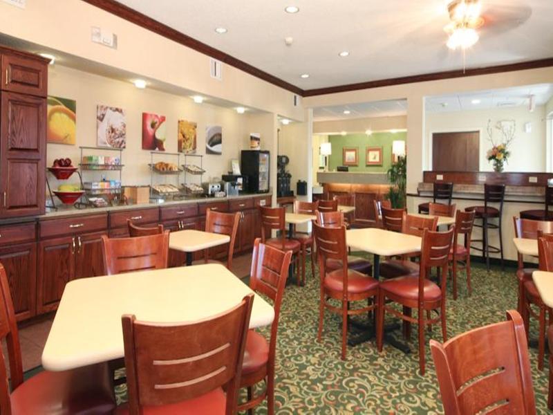 Comfort Inn & Suites Liverpool - Syracuse Bagian luar foto