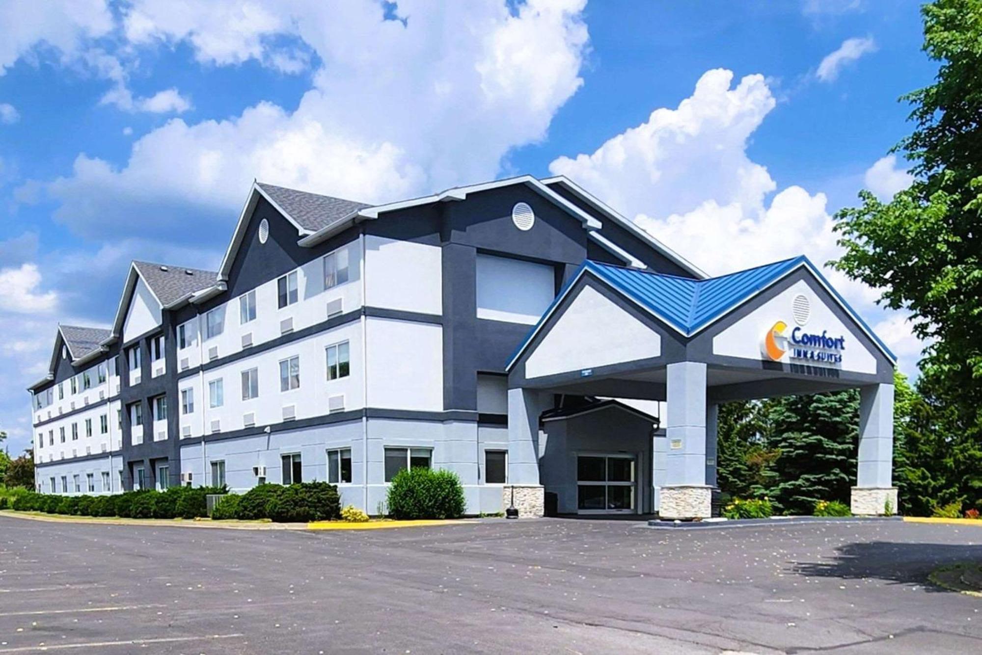 Comfort Inn & Suites Liverpool - Syracuse Bagian luar foto